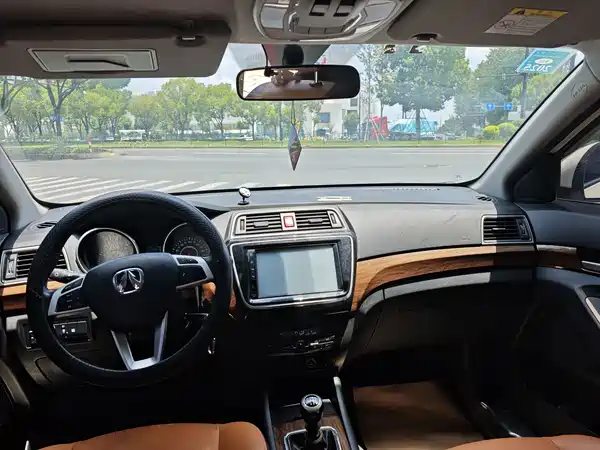 BAIC S50 2017