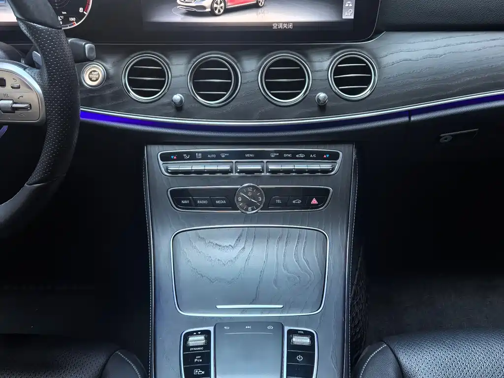 Mercedes-Benz E-Class 2019 — фото 8