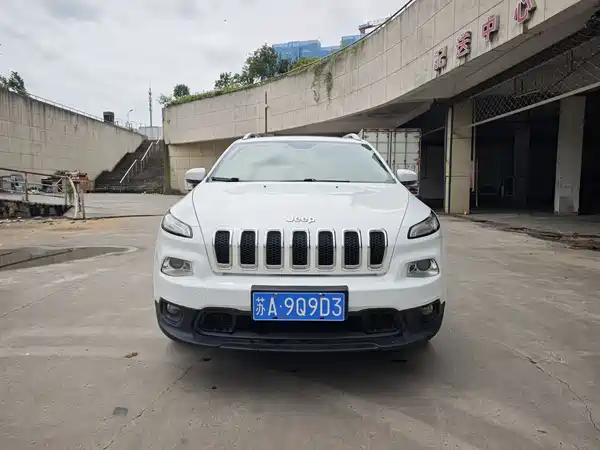 Jeep Cherokee 2016