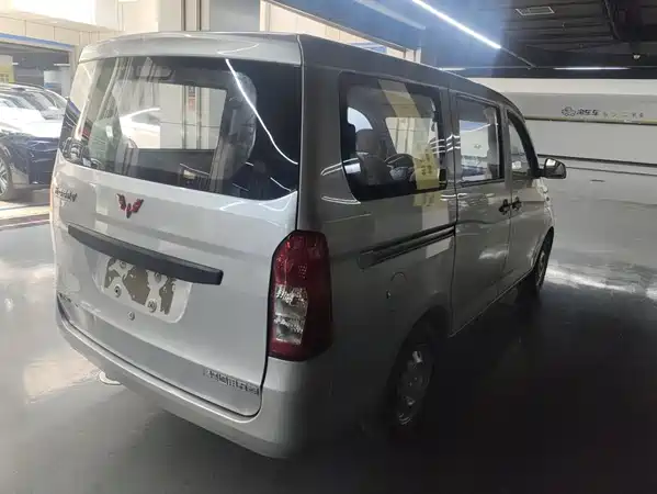 Wuling Rongguang V 2019