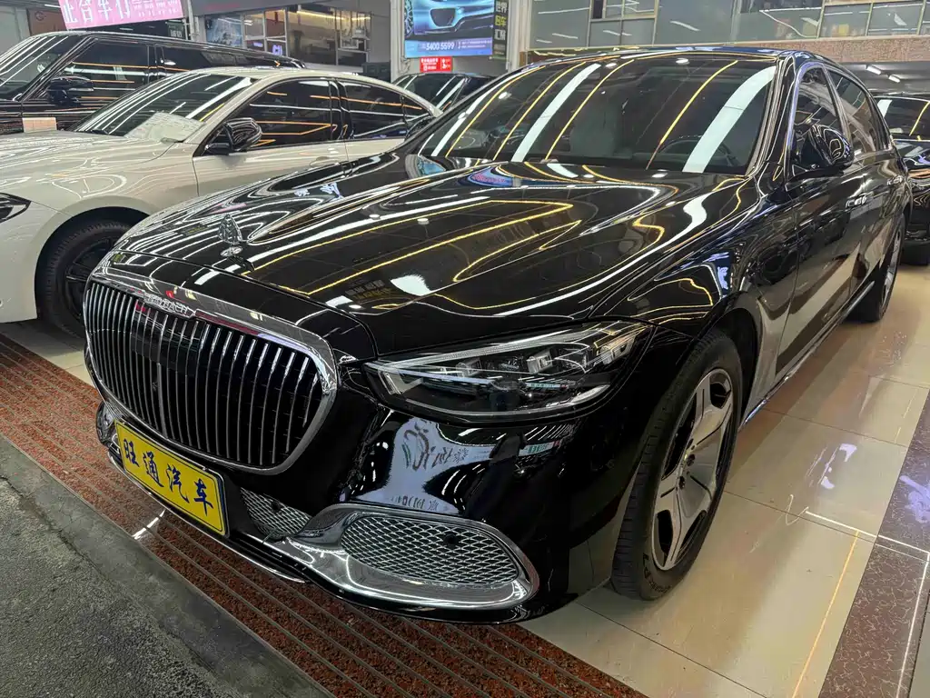 Mercedes-Benz Maybach S-Class 2025