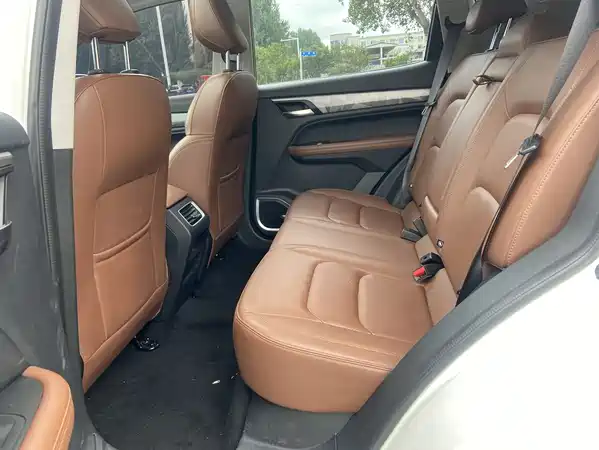 Geely Vision X6 2021