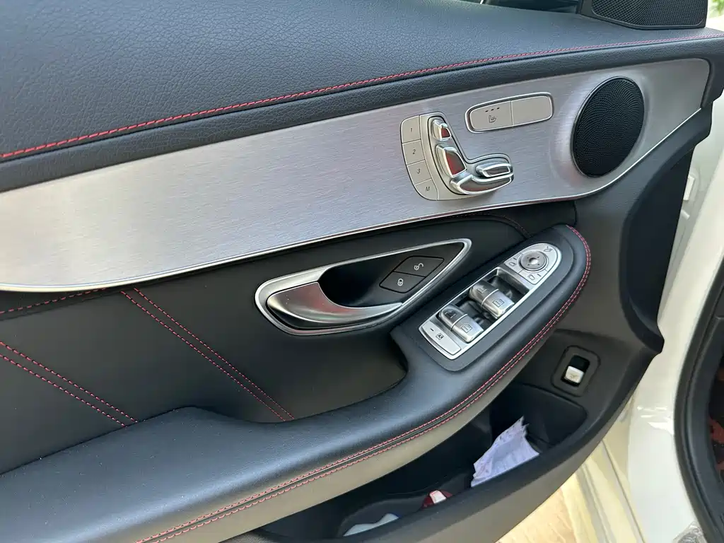 Mercedes-Benz C-Class AMG 2020 — фото 19