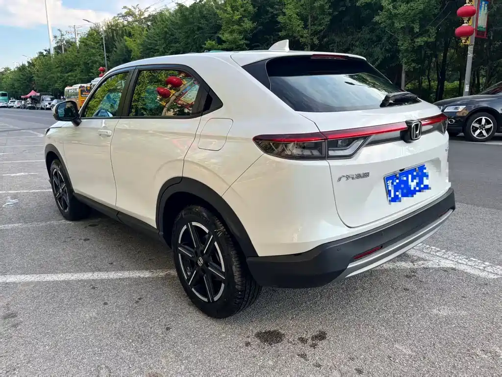 Honda Vezel 2023 — фото 10