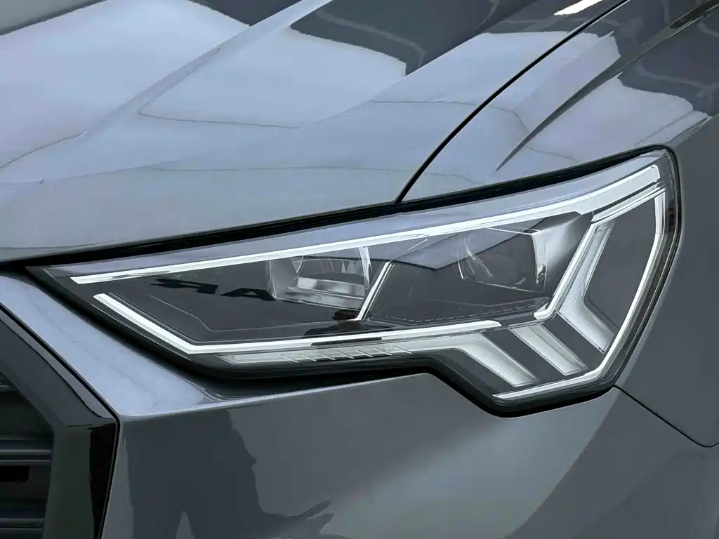 Audi Q3 2021