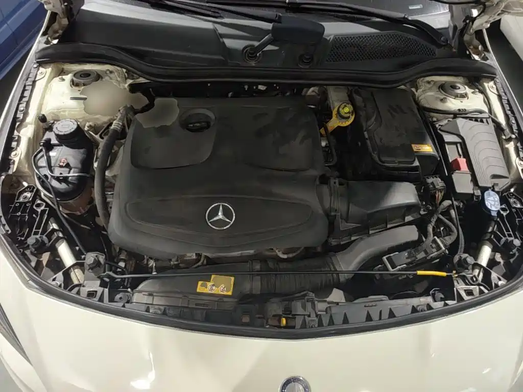 Mercedes-Benz CLA 2016 — фото 20