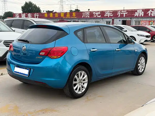 Buick Excelle GT 2013