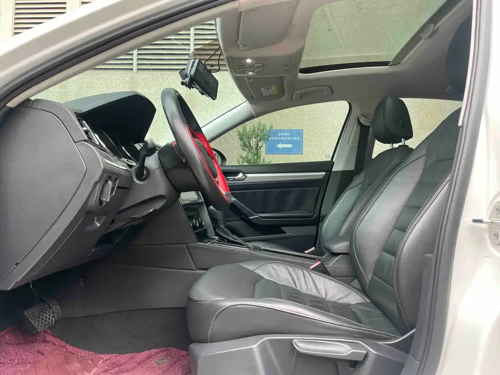 Volkswagen Lamando 2015