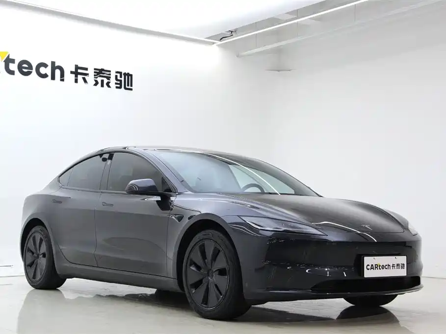 Tesla Model 3 2025 — фото 3