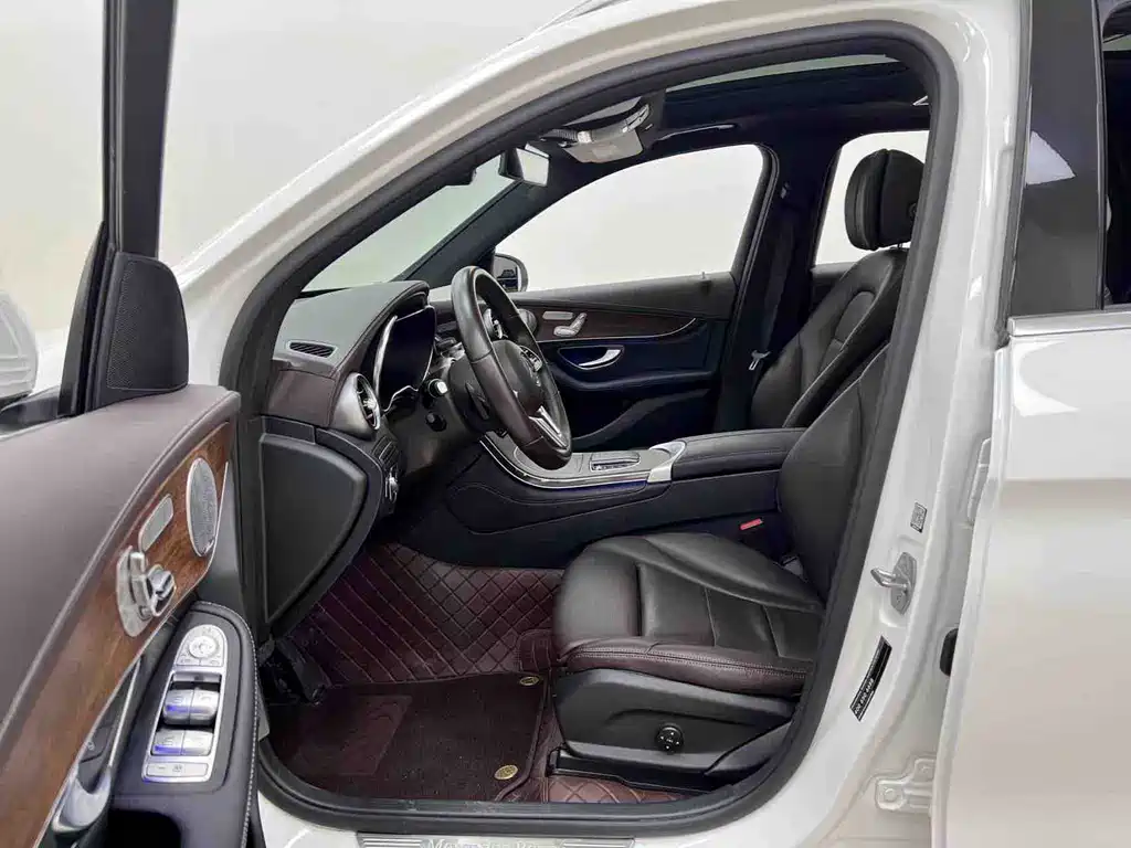Mercedes-Benz GLC 2020 — фото 10