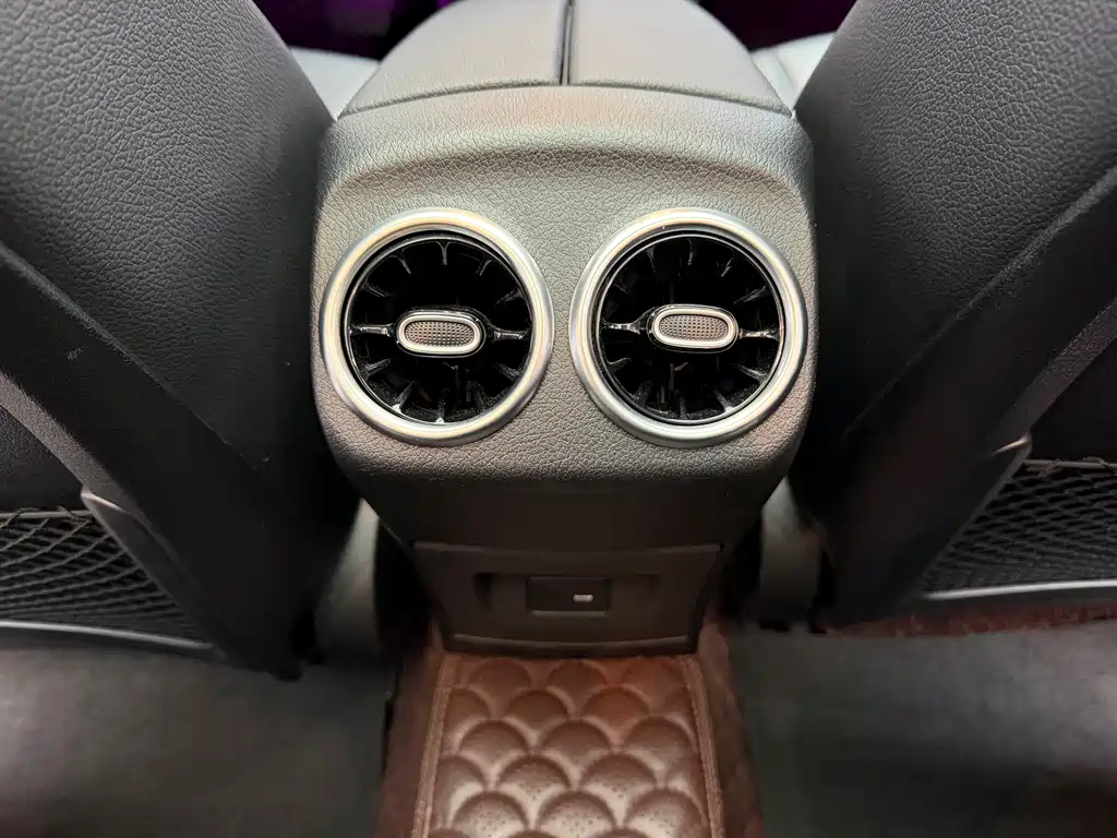 Mercedes-Benz A-Class 2023 — фото 14