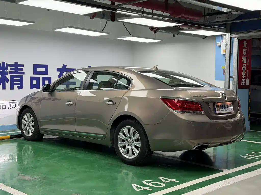 Buick LaCrosse 2012 — фото 10