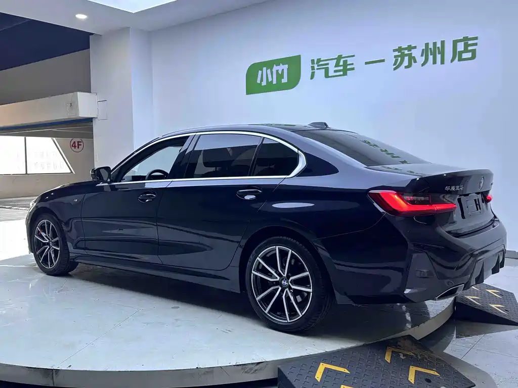 BMW 3 Series 2023