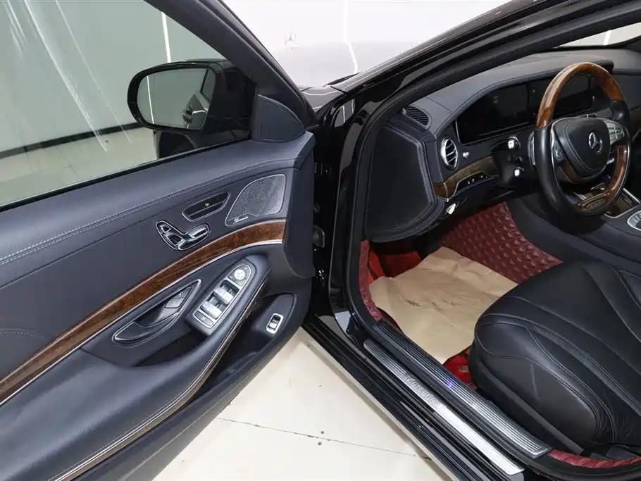 Mercedes-Benz S-Class 2017 — фото 15