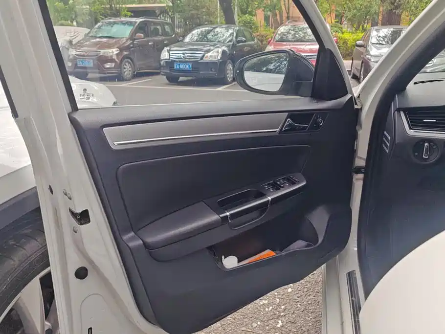 Volkswagen Bora 2015