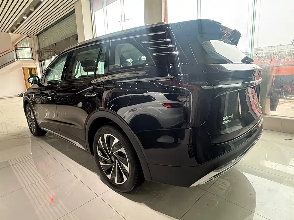 Hongqi HS7 PHEV 2026 — фото 6