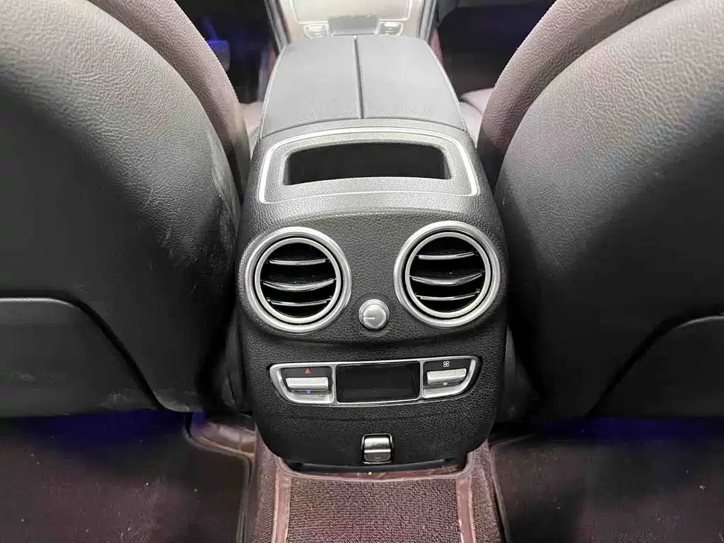 Mercedes-Benz GLC 2020 — фото 13
