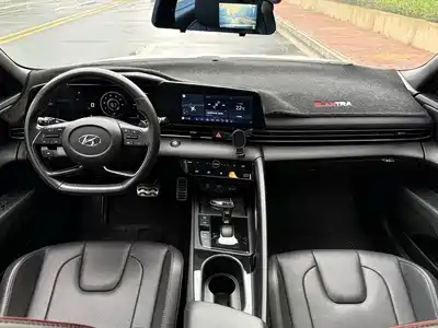Hyundai Elantra 2020