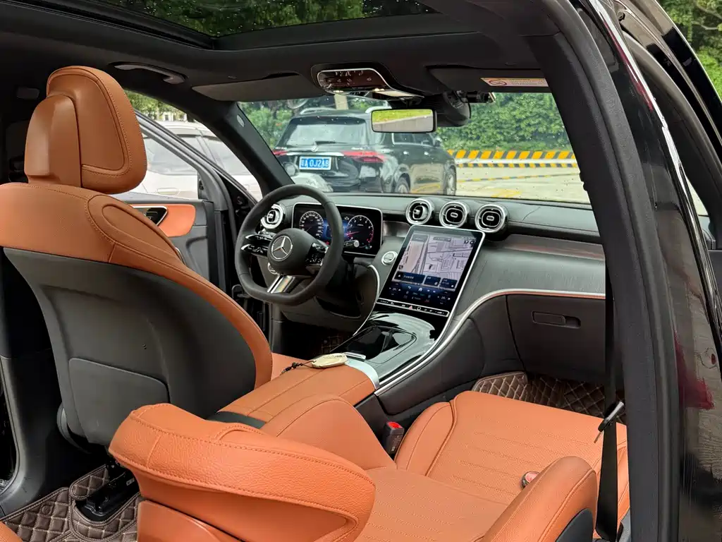 Mercedes-Benz GLC 2023 — фото 15