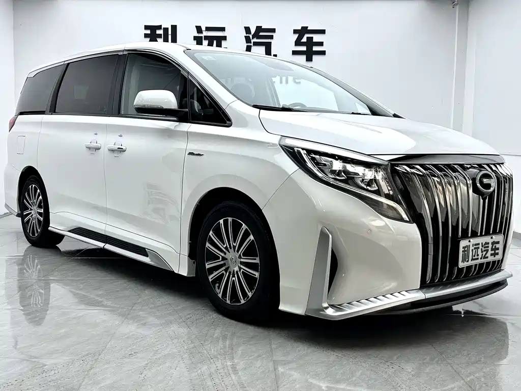 GAC Motor Trumpchi M8 2021 — фото 2