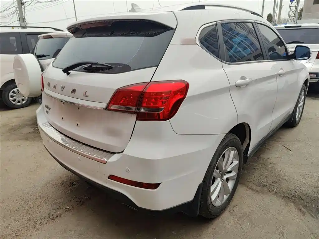 Haval H2 2015 — фото 5