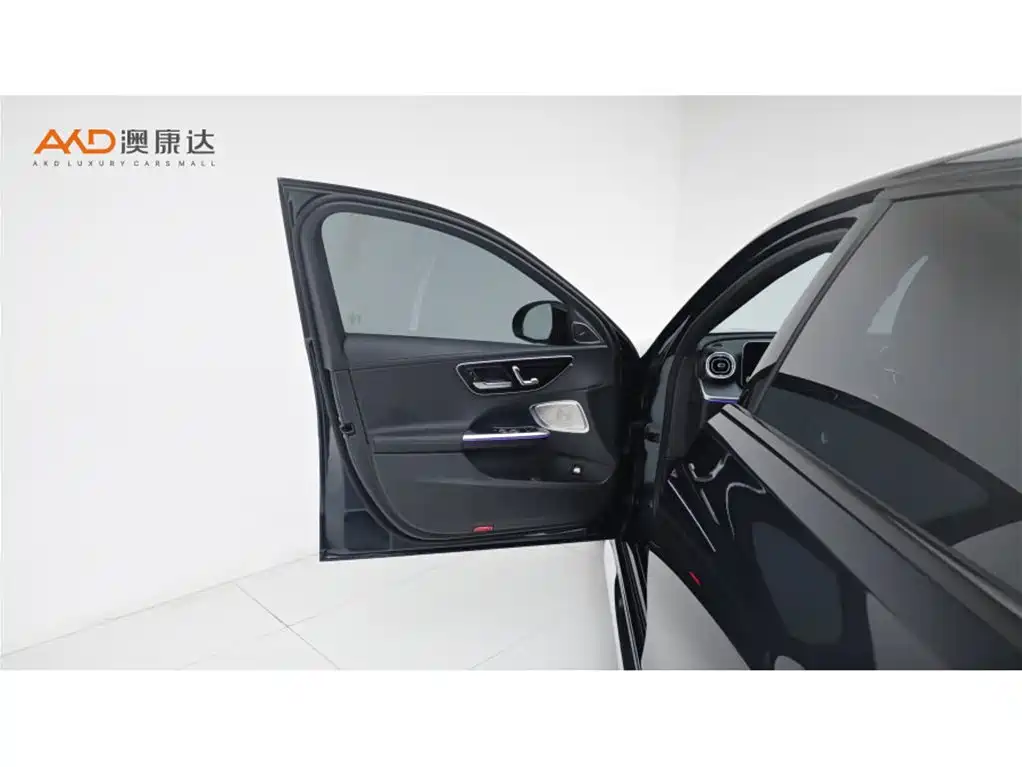 Mercedes-Benz C-Class 2022 — фото 10