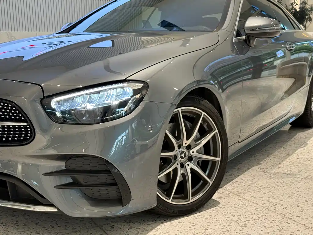Mercedes-Benz E-Class 2023 — фото 5