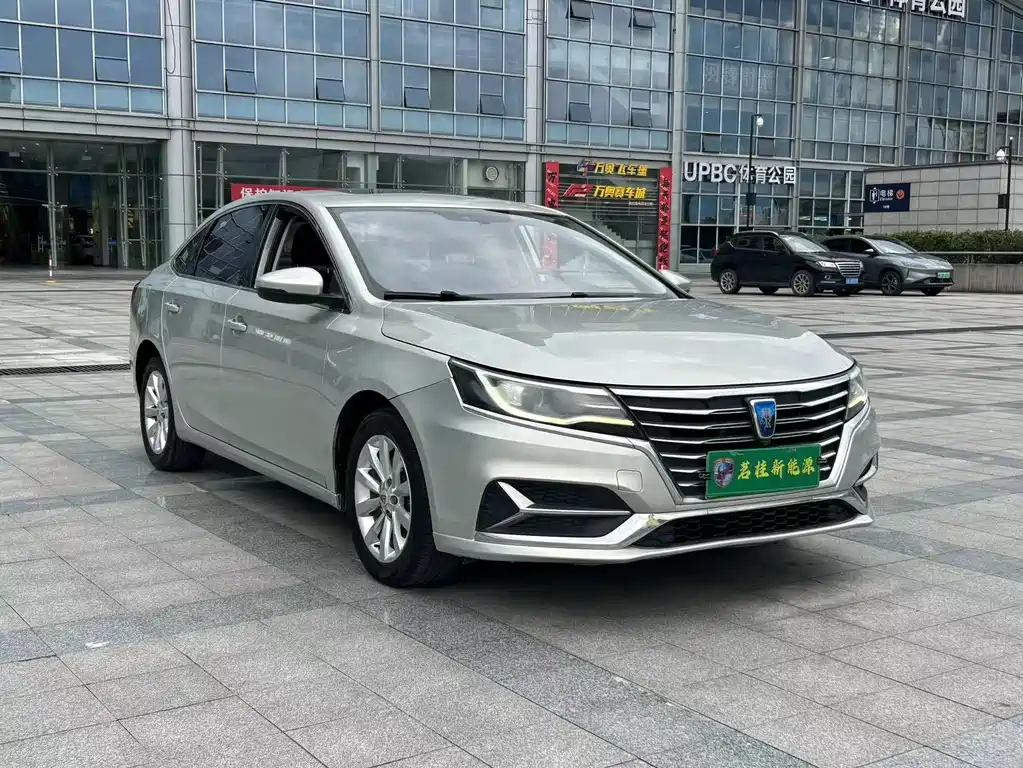 Roewe i6 New Energy 2018 — фото 3