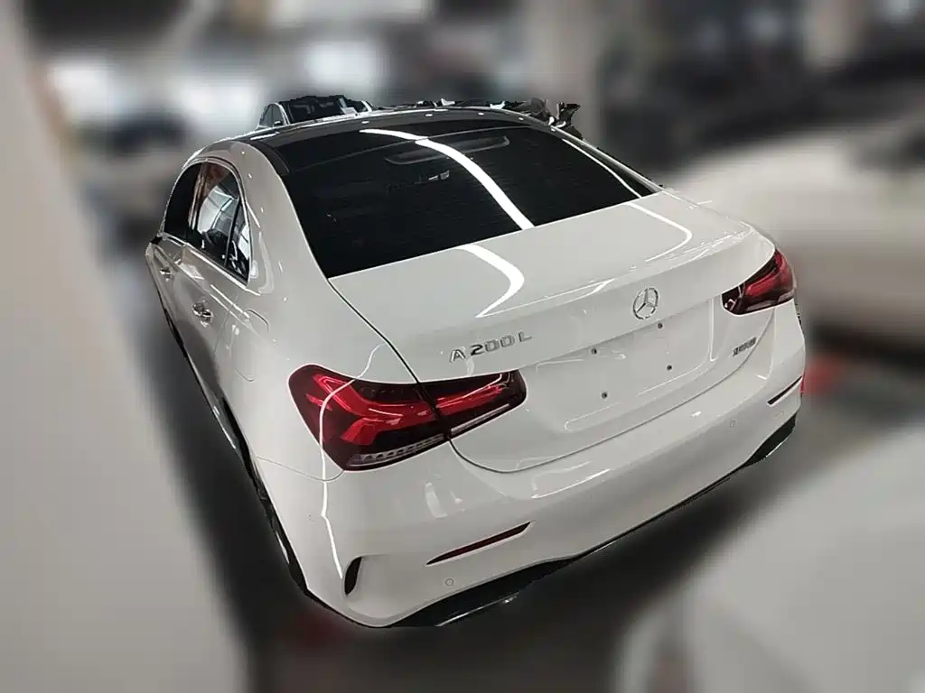 Mercedes-Benz A-Class 2019 — фото 9