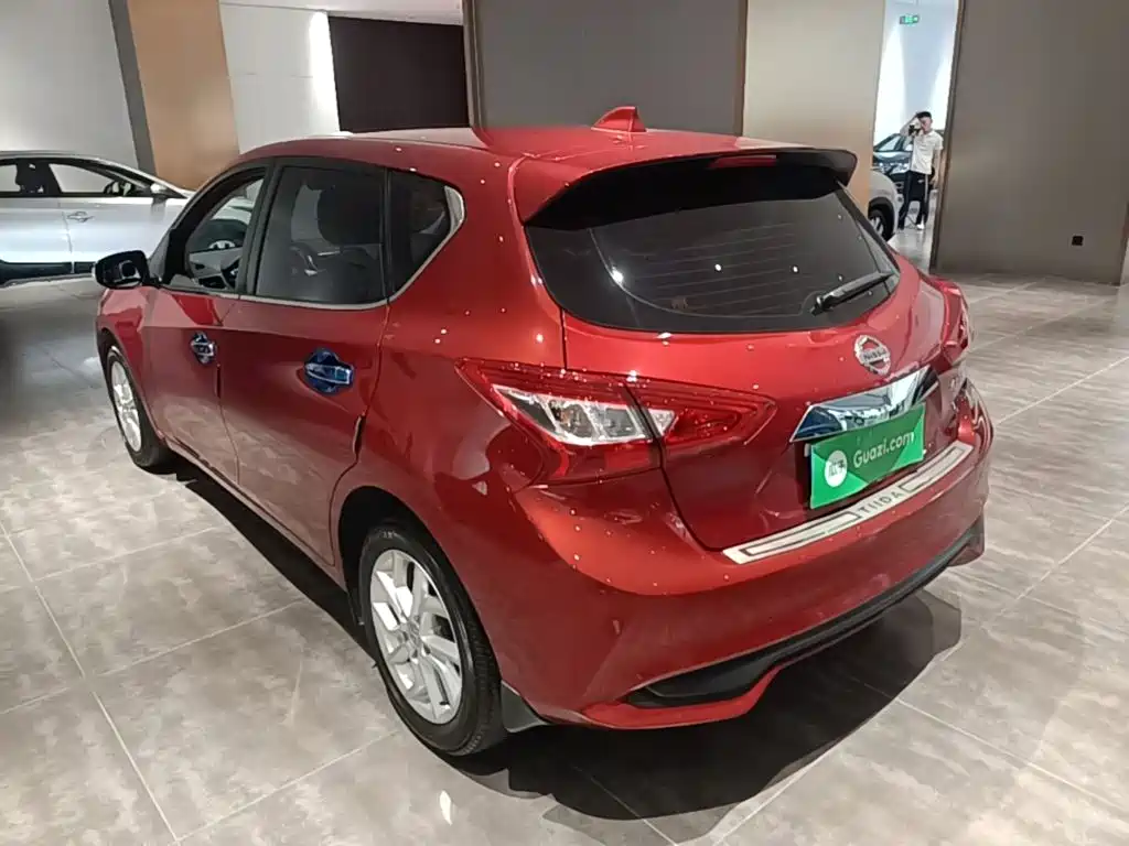 Nissan Tiida 2022