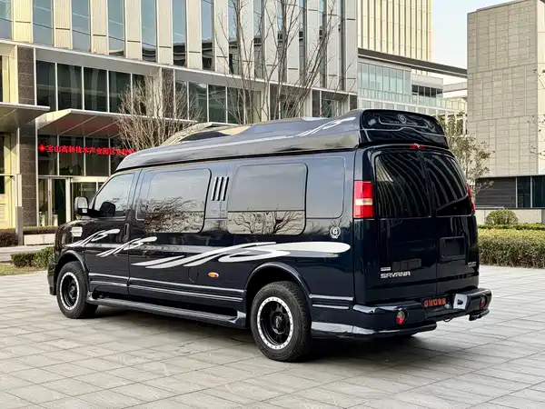 GMC SAVANA 2015