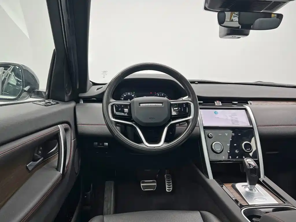 Land Rover Discovery Sport 2022 — фото 19