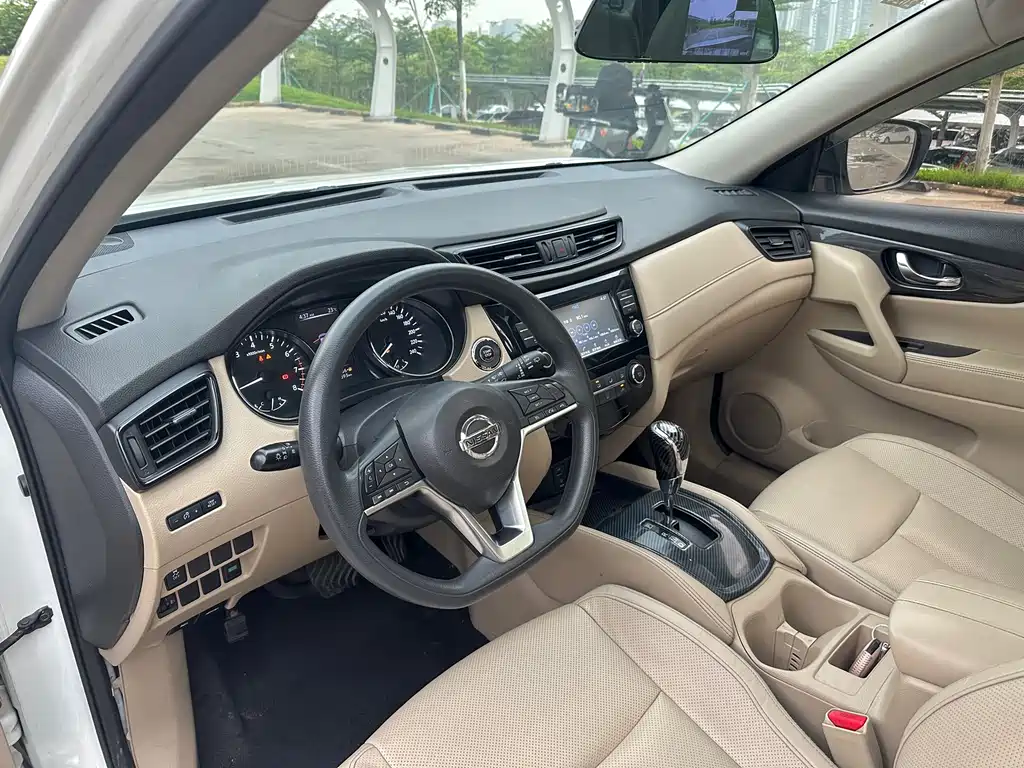 Nissan X-Trail 2018 — фото 15