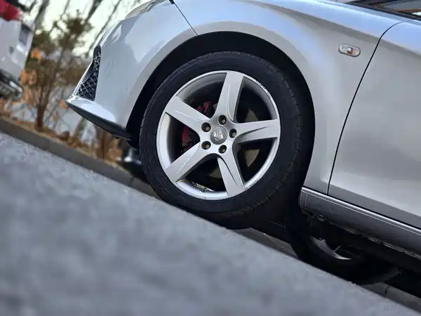 SEAT LEON 2012