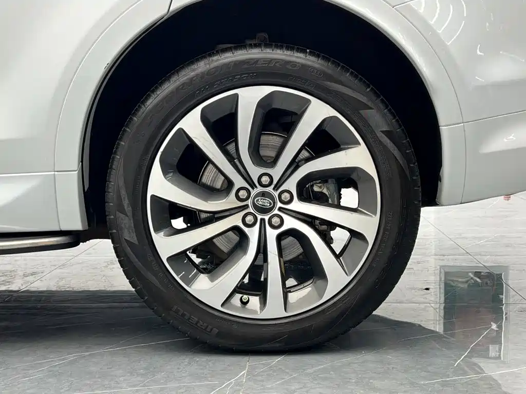 Land Rover Discovery Sport 2022 — фото 13