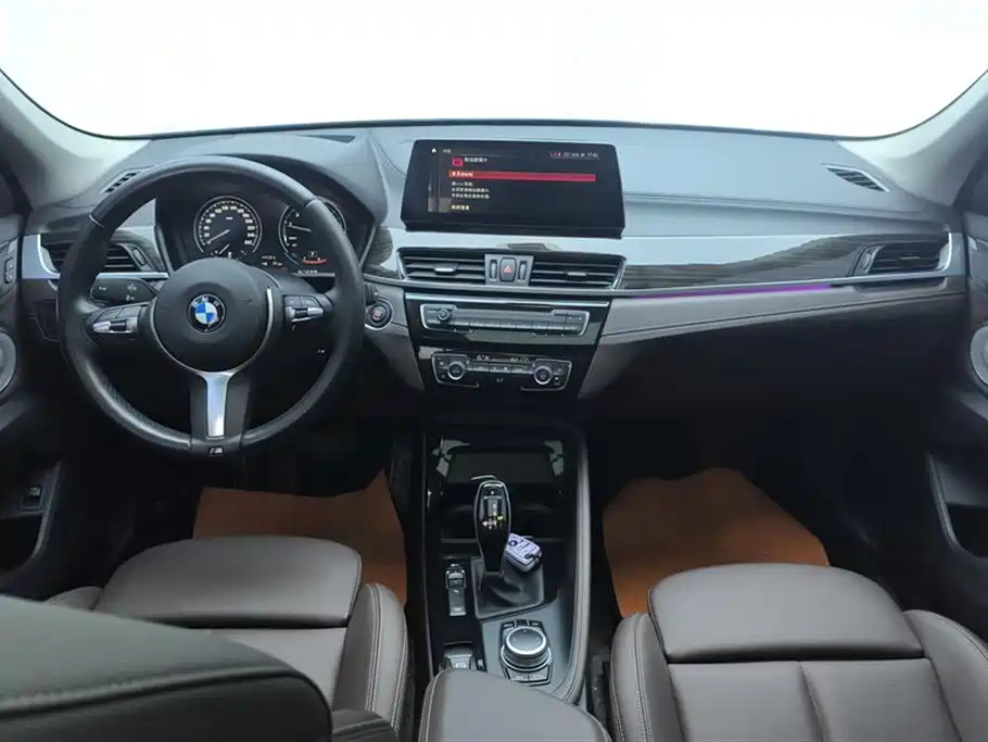 BMW X1 2021 — фото 12