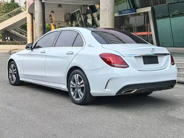Mercedes-Benz C-Class 2018
