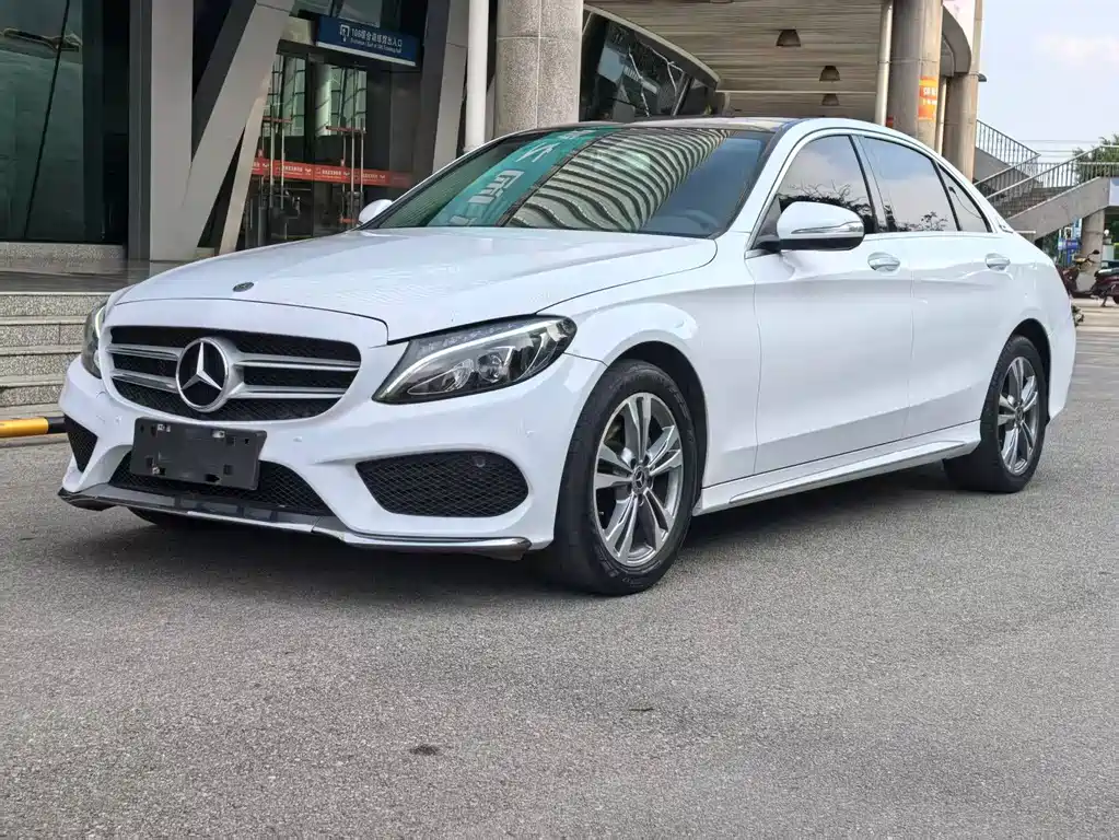 Mercedes-Benz C-Class 2018 — фото 1