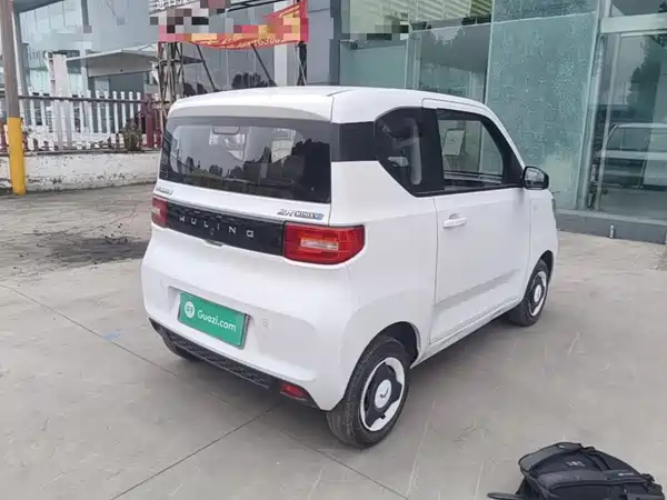 Wuling Hongguang MINIEV 2024