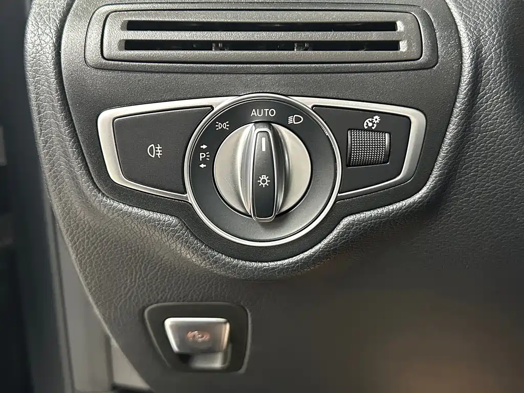Mercedes-Benz GLC AMG 2022 — фото 19