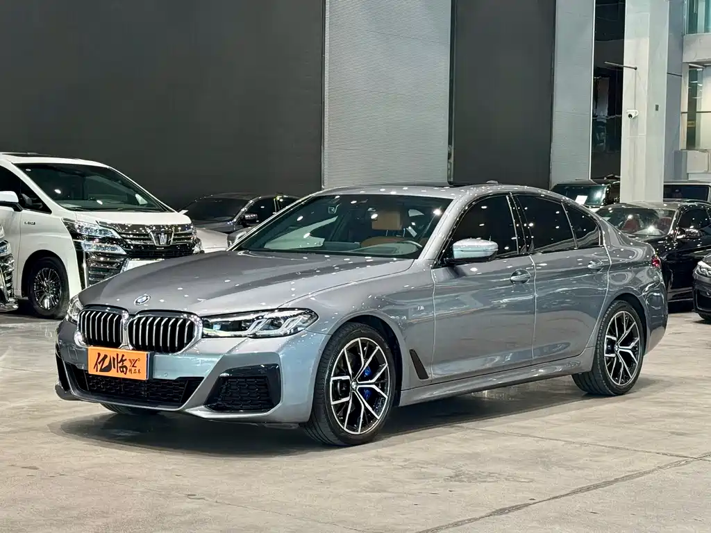 BMW 5 Series 2022