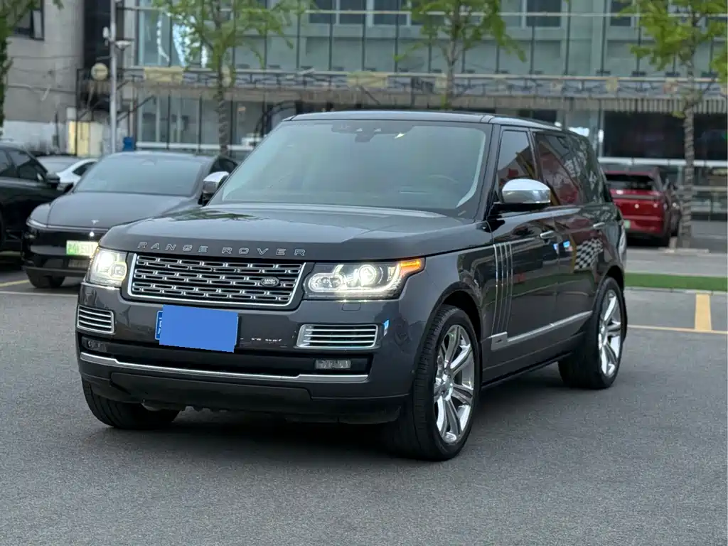 Land Rover Range Rover 2017 — фото 1