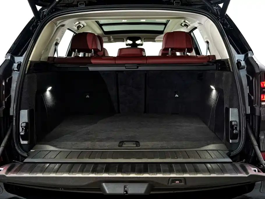 BMW X5 2025 — фото 32