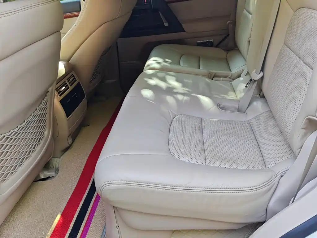 Toyota Land Cruiser 2015 — фото 36