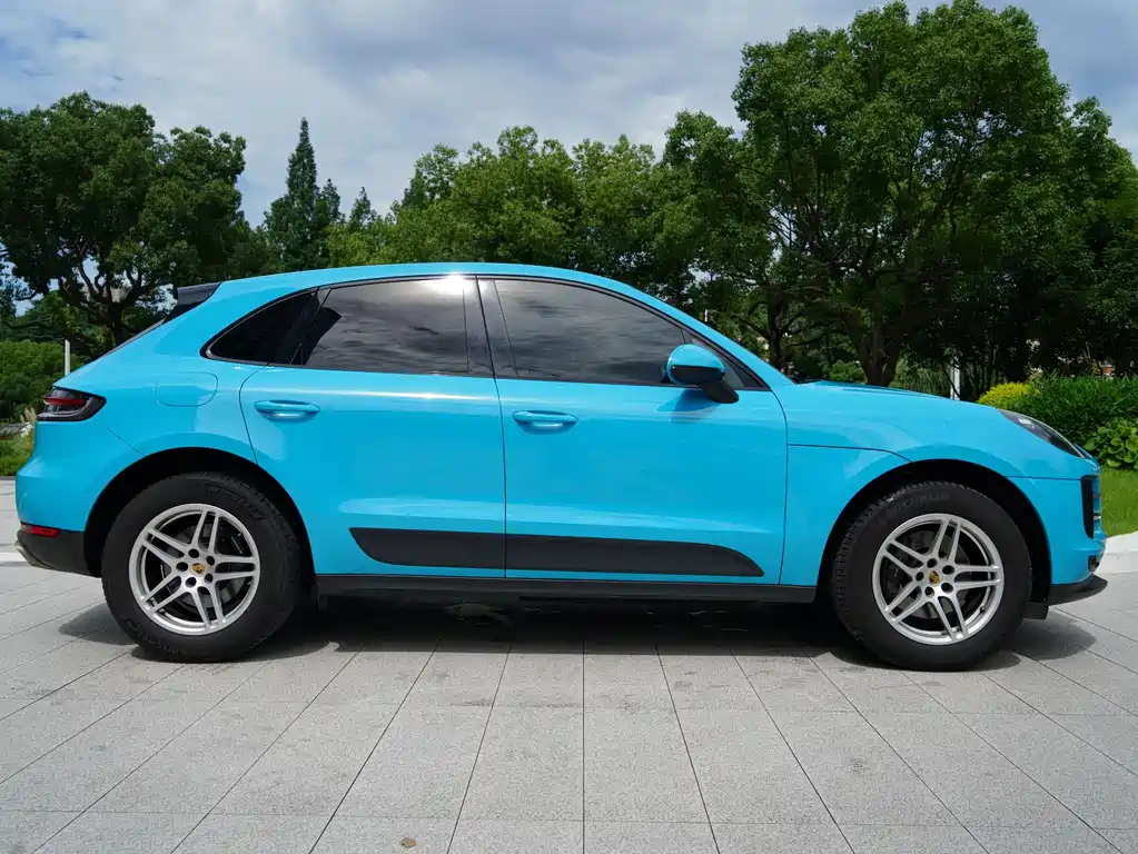 Porsche Macan 2021 — фото 17