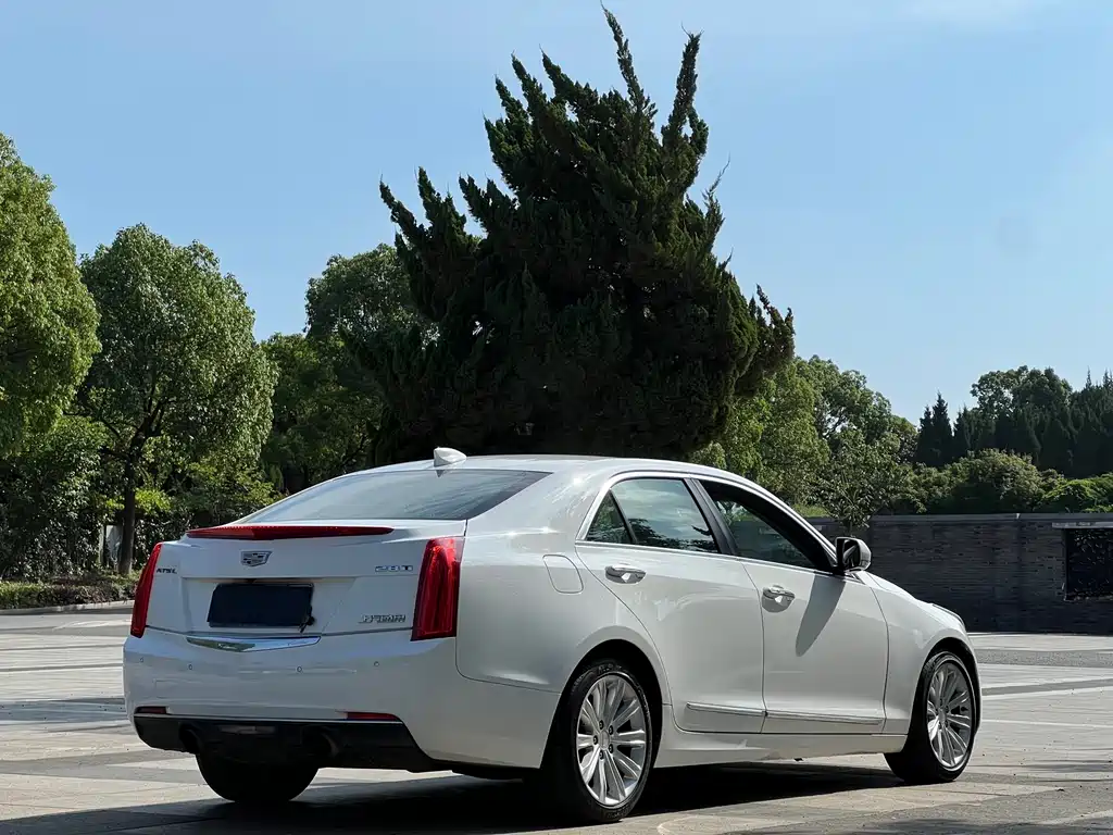Cadillac ATS-L 2017 — фото 18