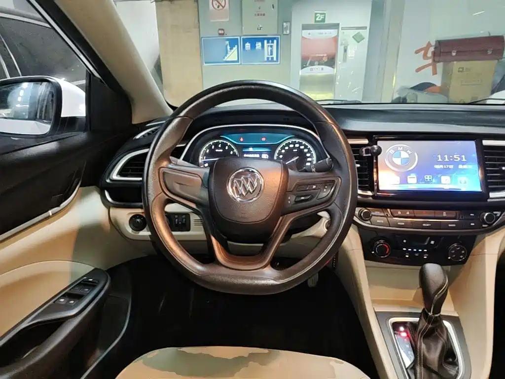 Buick Excelle 2016 — фото 11