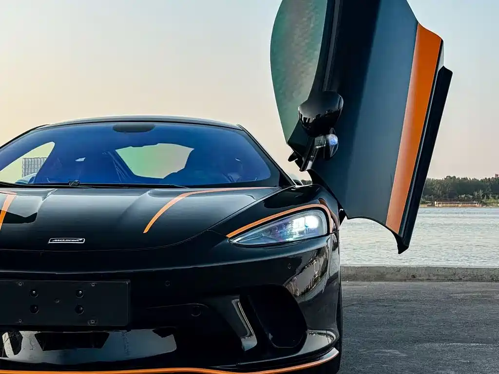 McLaren GT 2022 — фото 3