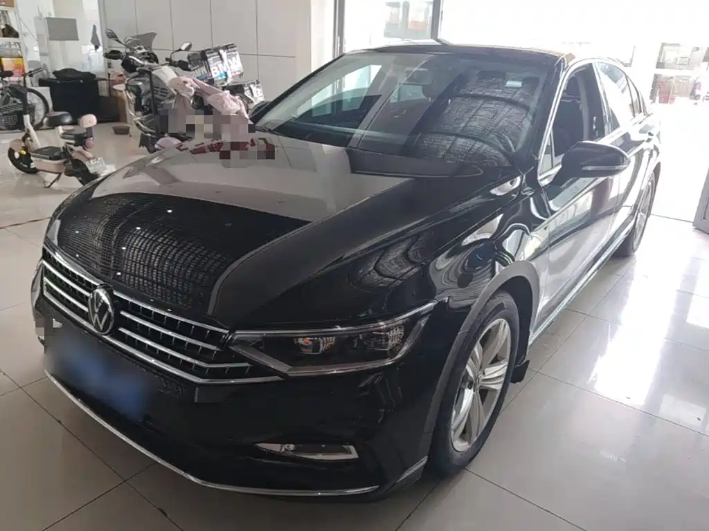 Volkswagen Magotan 2024