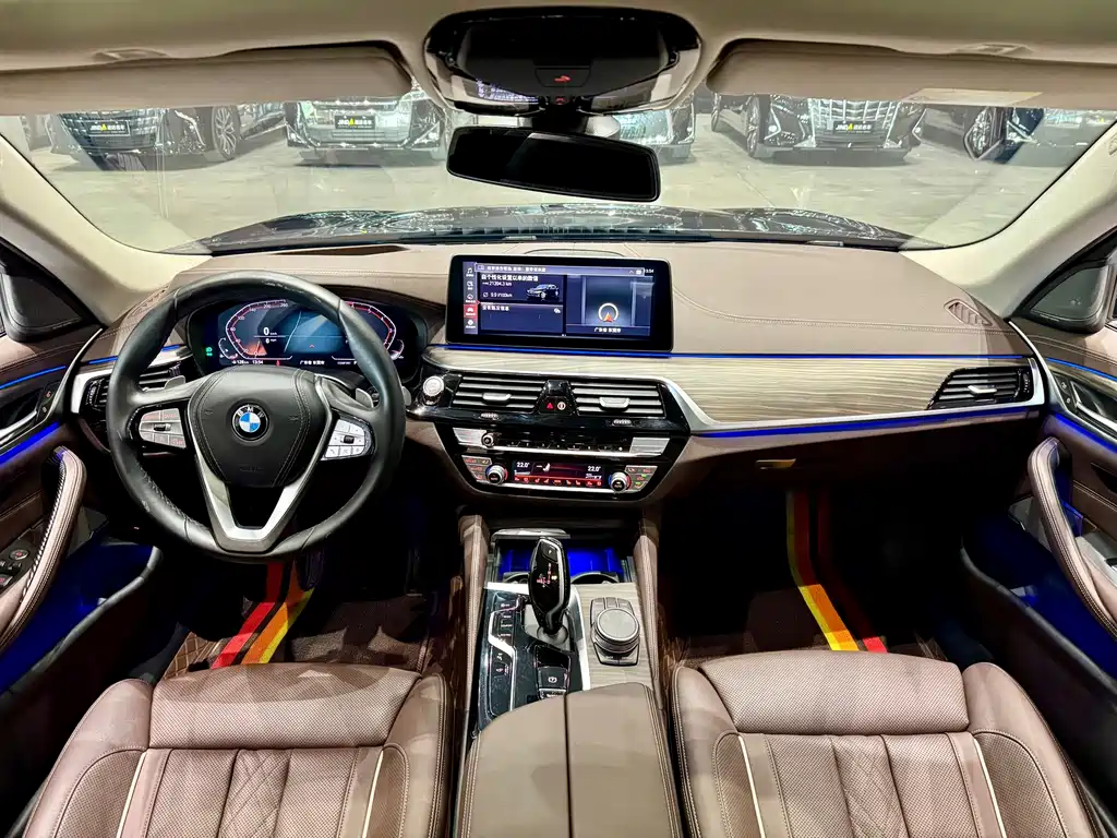 BMW 5 Series 2021